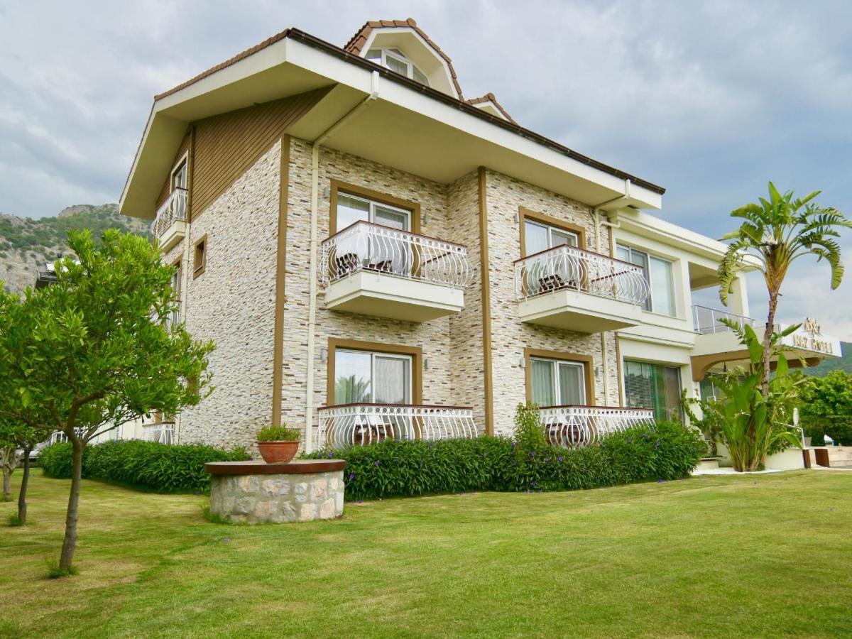Goecek Naz Hotel Экстерьер фото